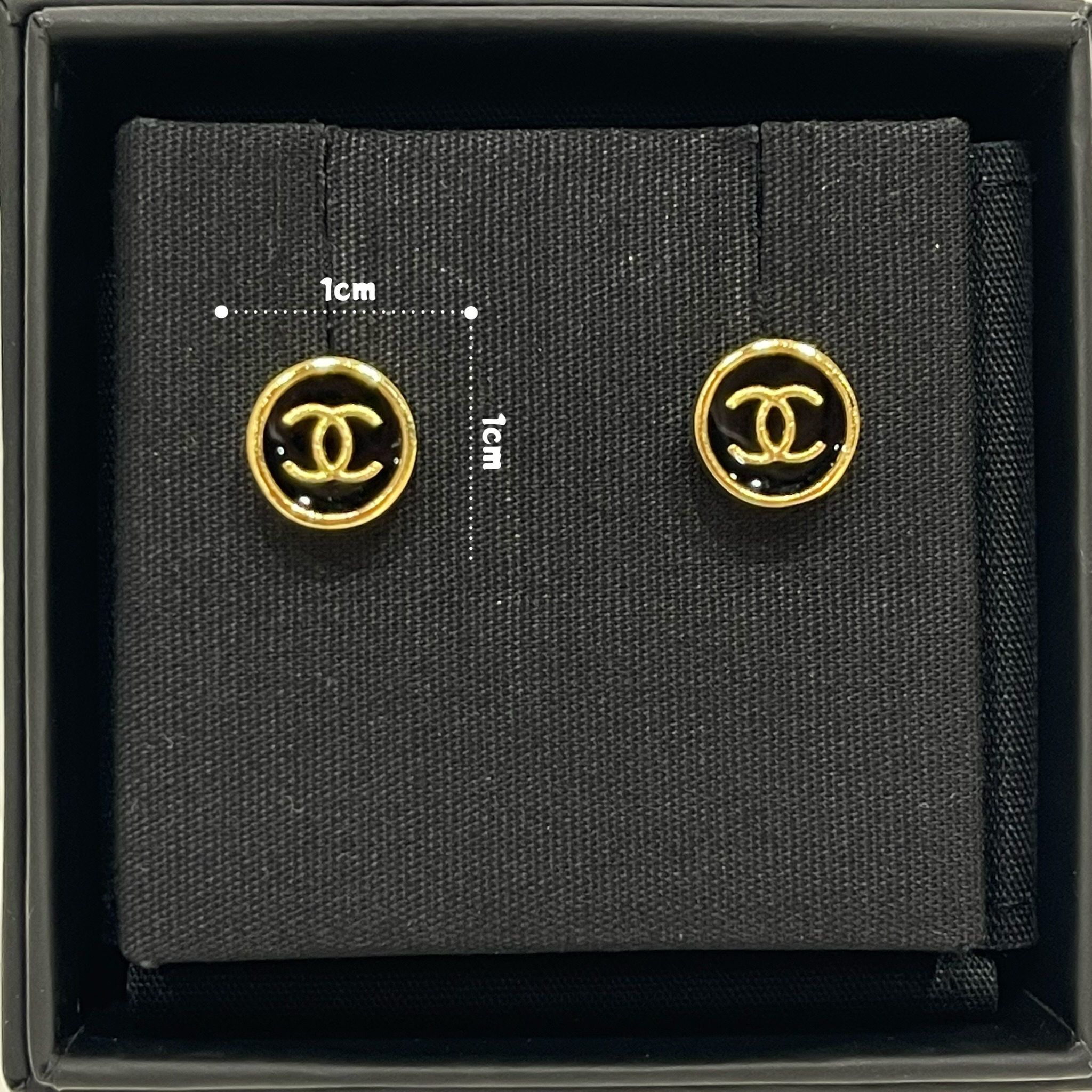 未使用 Chanel/香奈儿 25K黑色双C豆豆纽扣圆圈耳钉