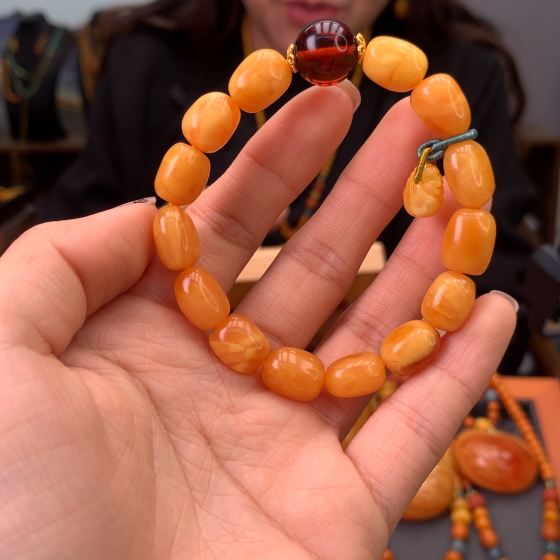 蜜蜡手串未镶嵌天然