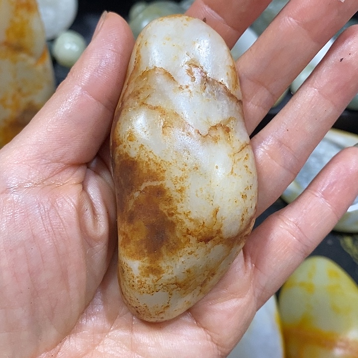 未镶嵌和田玉（糖玉）挂件