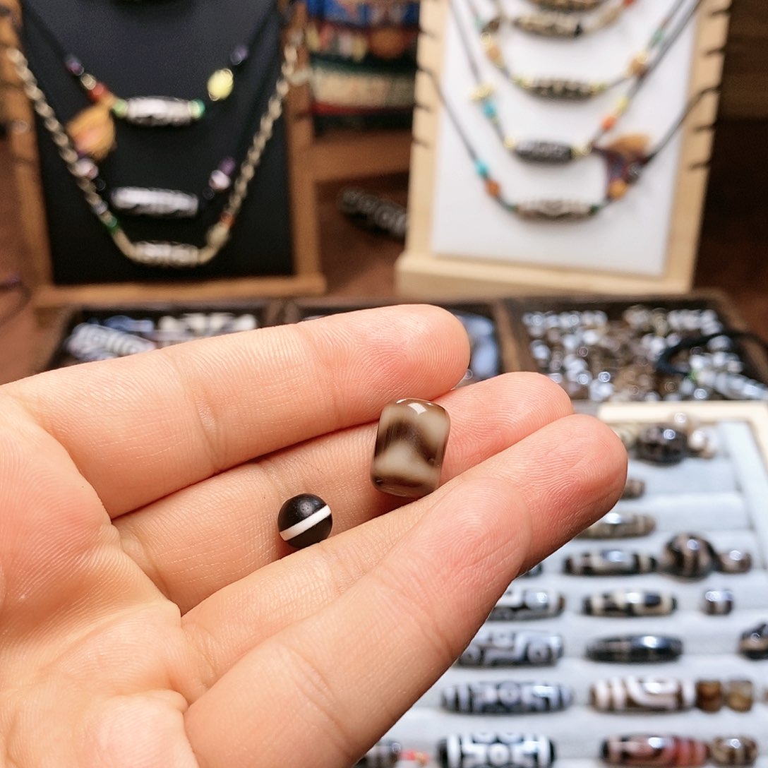 玛瑙/玉髓吊坠(赠链)未镶嵌阿*࿐