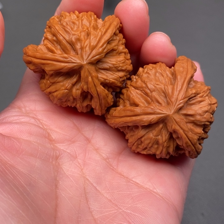 赵***鑫文玩核桃吊坠核桃核桃核桃