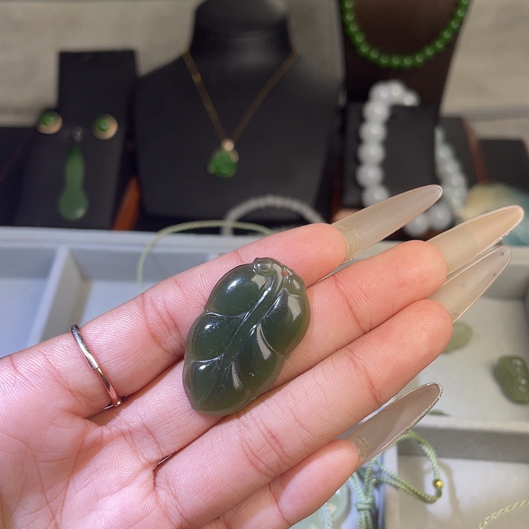 银S925镶嵌南红玛瑙戒指