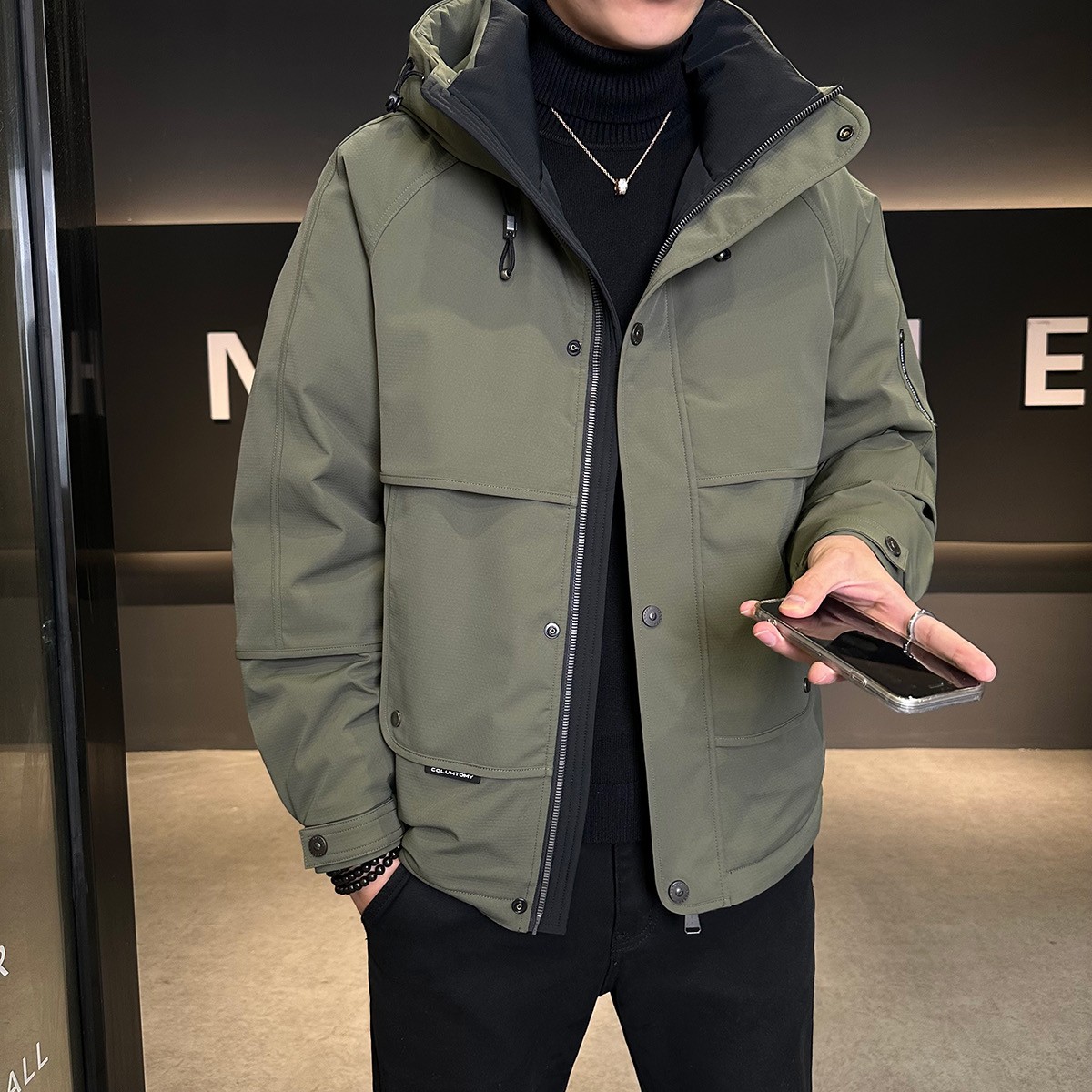 TUCANO/啄木鳥连帽保暖免烫工装风短款上衣男装休闲冬帅气羽绒服