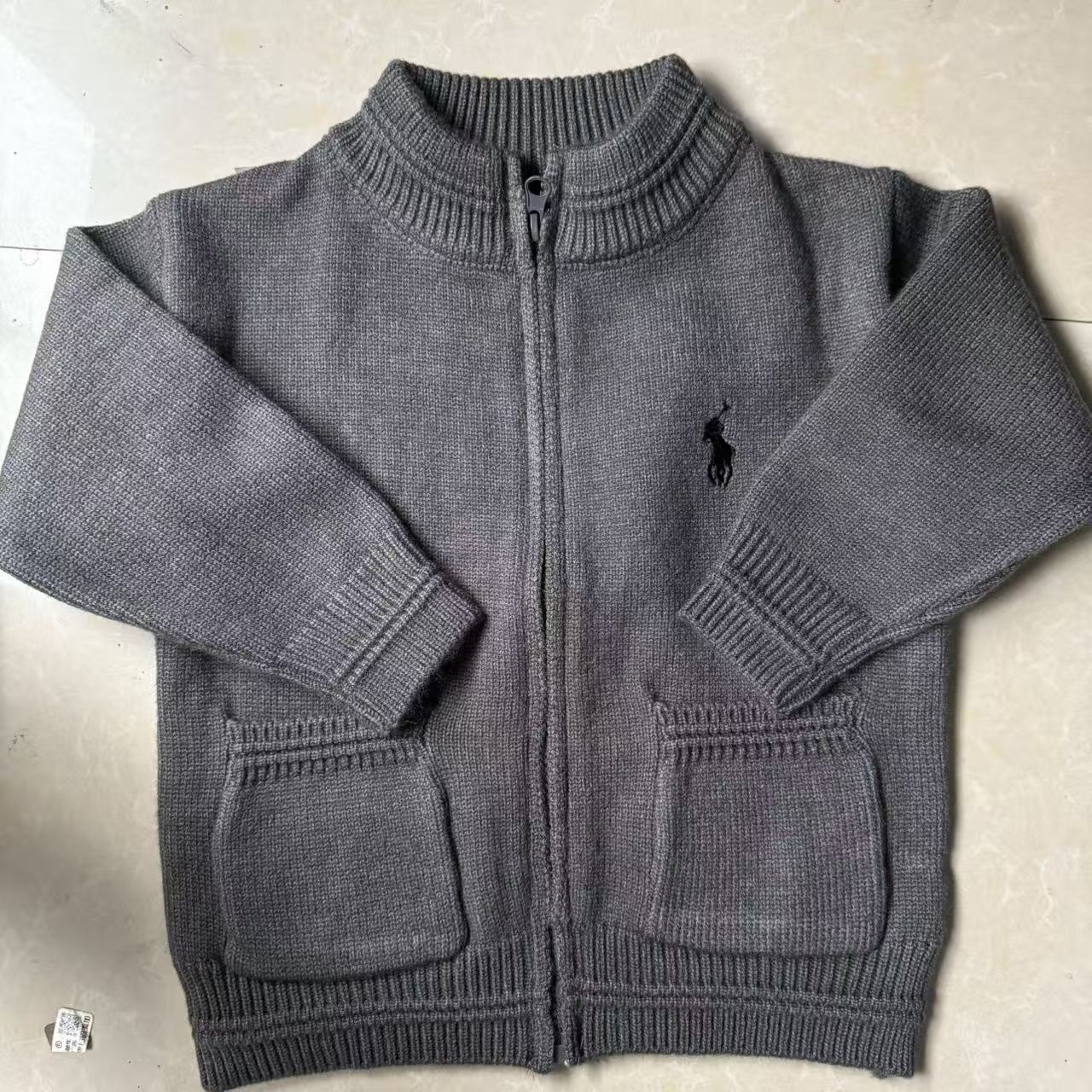 儿童款黑标刺绣拉链衫