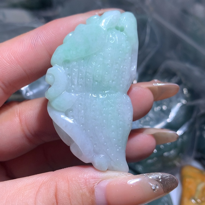 翡翠未镶嵌颈饰保真天然A货翡翠