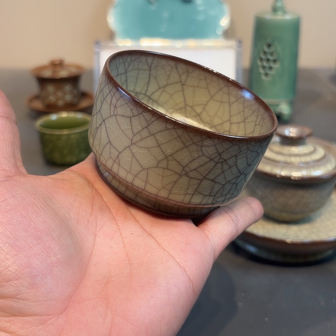 瓷片龙泉青瓷福利青瓷