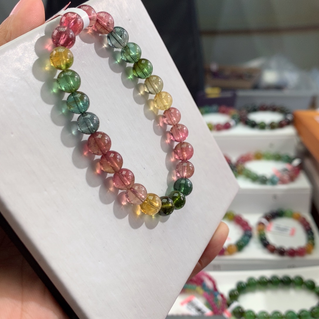 碧玺手链未镶嵌   7mm。     