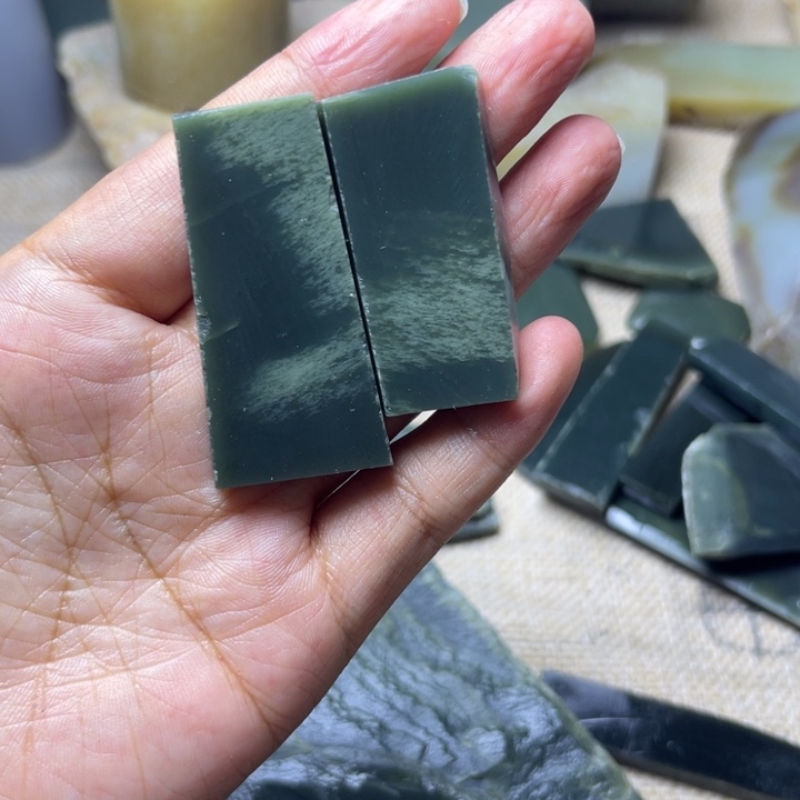 和田玉（糖玉）未镶嵌挂件