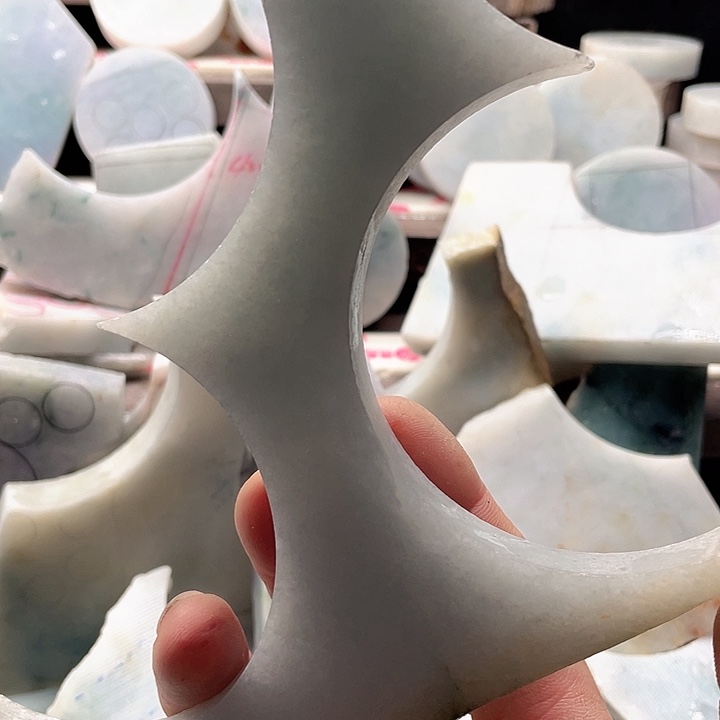 翡翠裸石翡翠片料