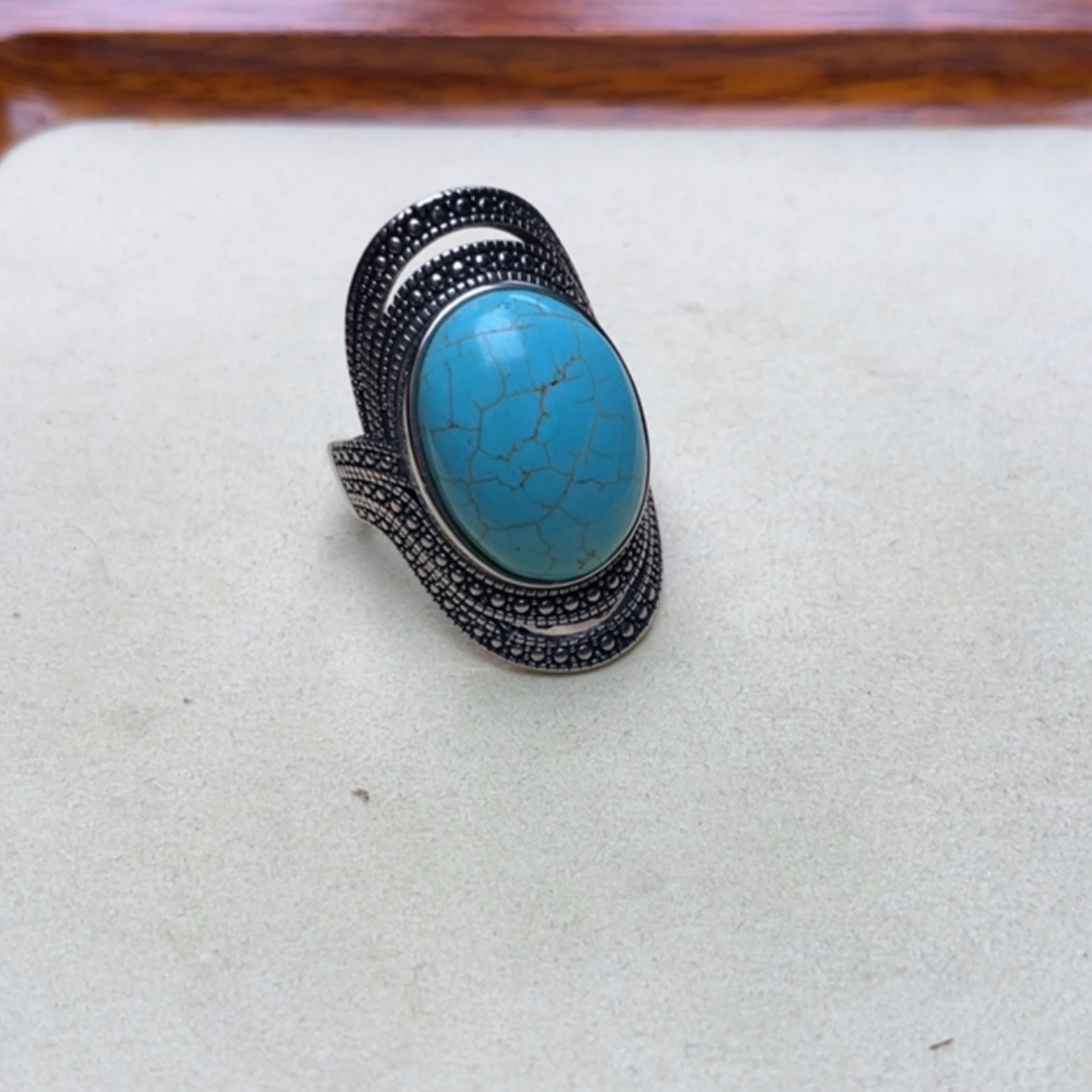 【闪购商品】未镶嵌石英质玉戒指