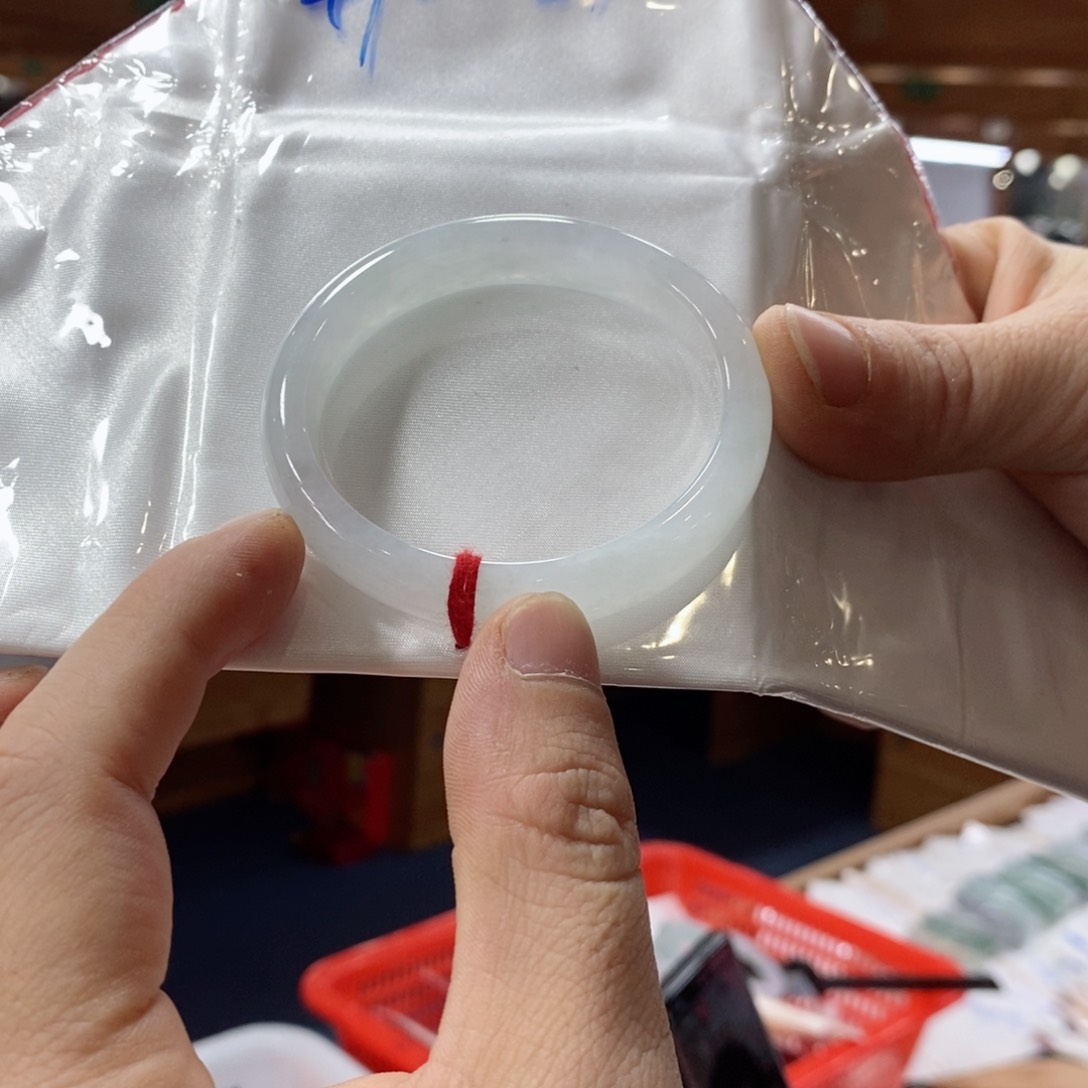 未镶嵌手镯翡翠翡翠