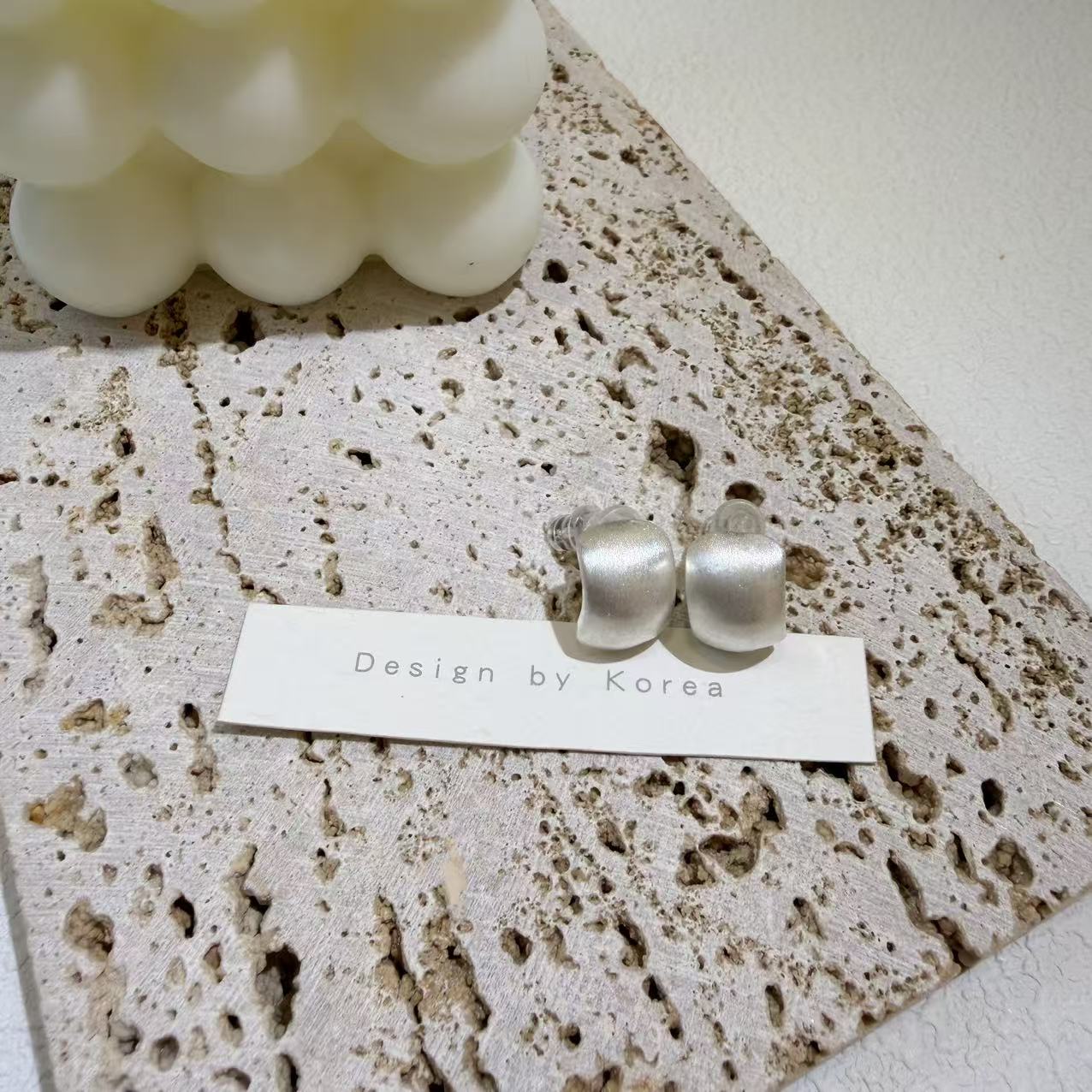 铜合金耳饰 酷瑟磨砂-韩国25设计款百搭耳钉精致猪猪轻奢品质