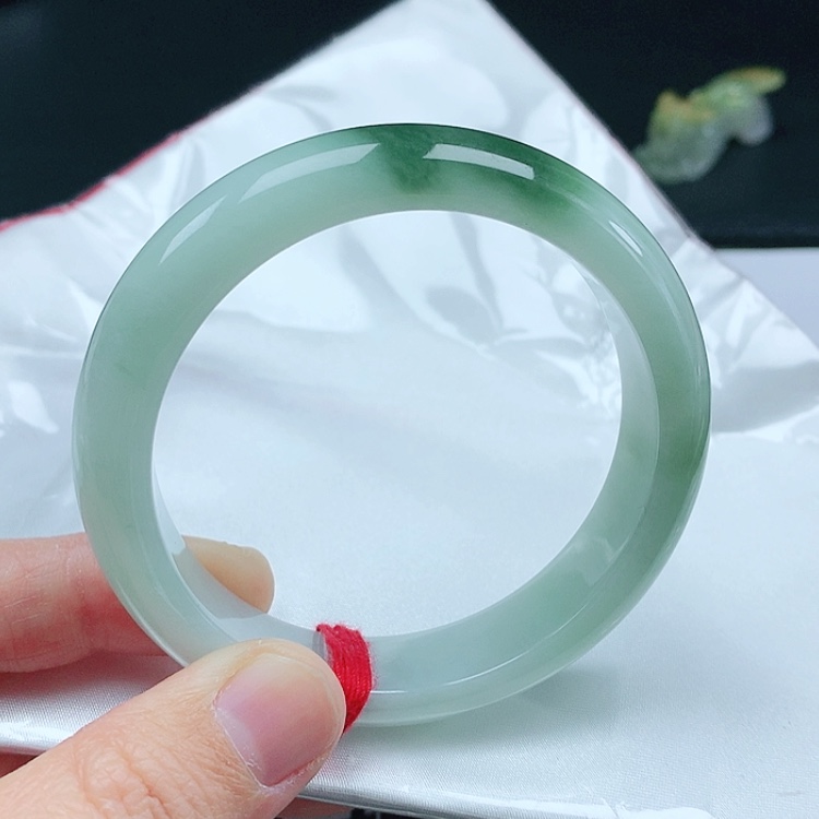 【闪购商品】翡翠手镯未镶嵌天然翡翠手镯