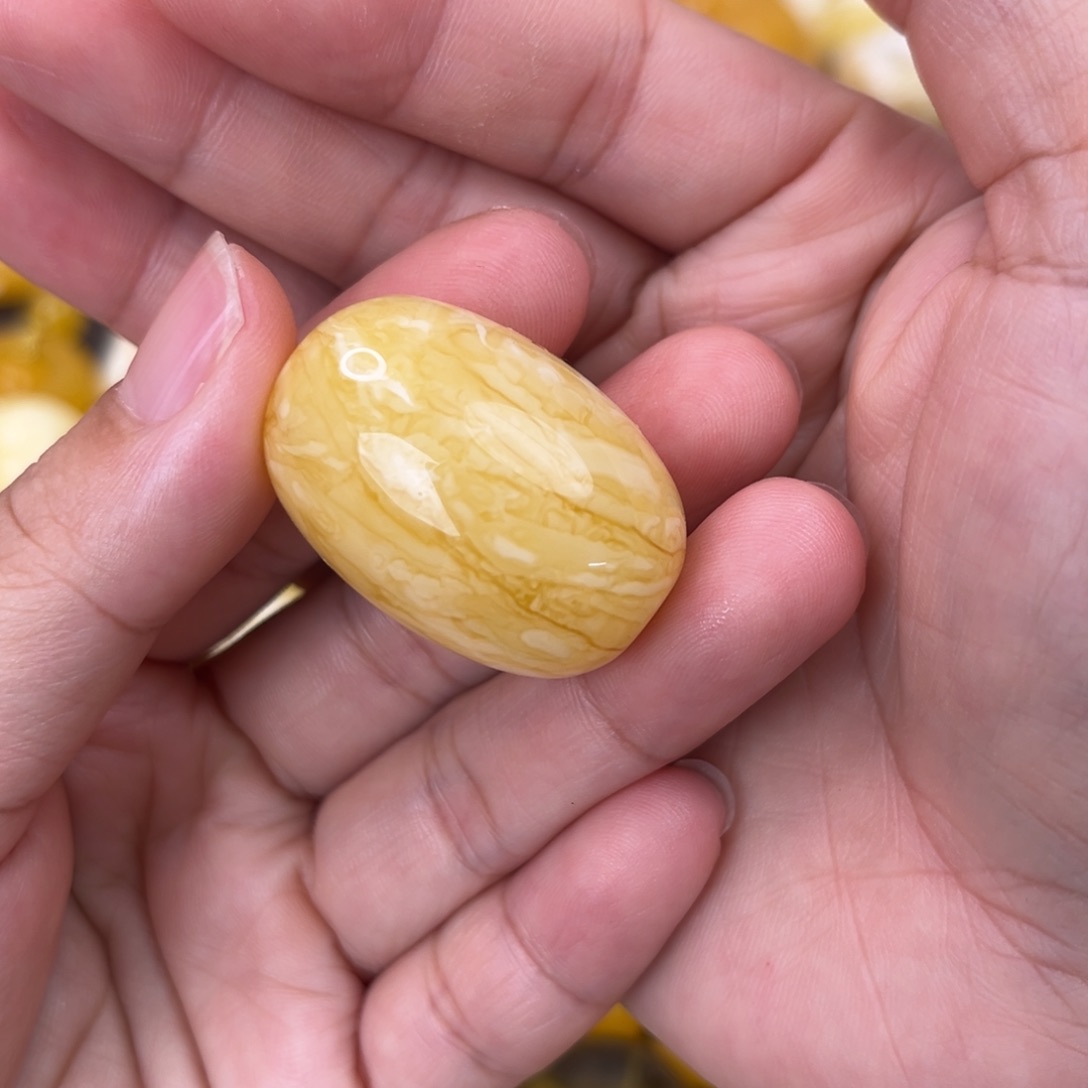 未镶嵌琥珀裸石虎皮纹枣珠