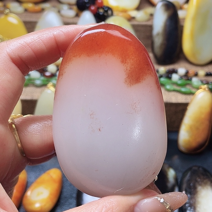 和田玉颈饰足银镶嵌