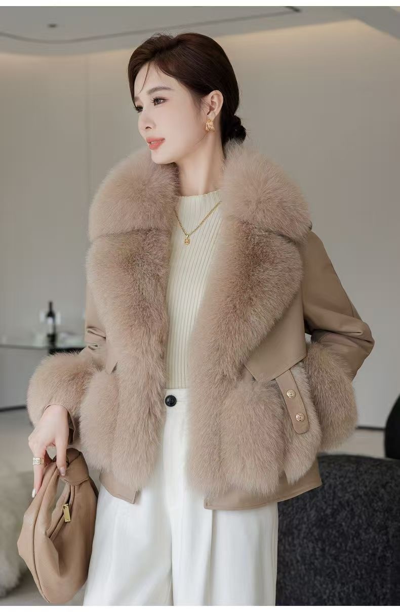 2025冬季新款时尚气质宽松保暖羽绒服-2509