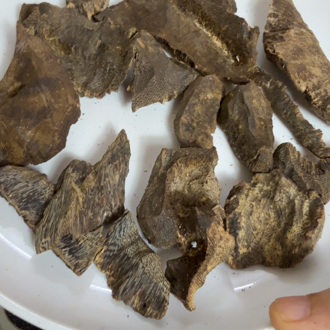 沉香碎屑沉香汝湖70克包头