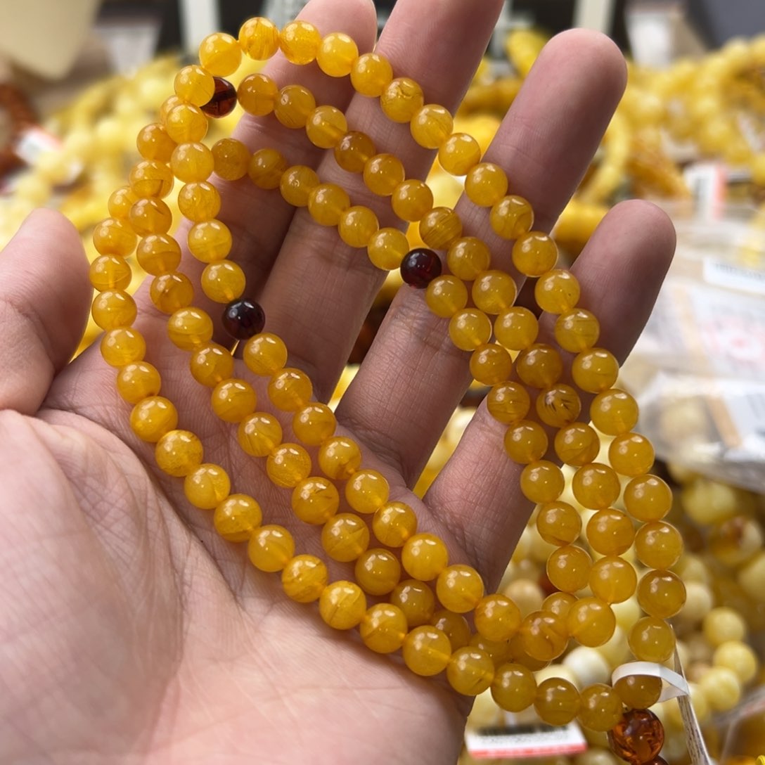 琥珀珠宝奇石未镶嵌