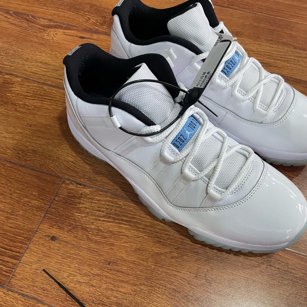 aj11传奇蓝带原盒45码uu1201