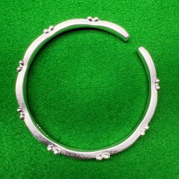 足银工坊  实心精品手饰  百福银色手镯23g(无礼盒)YZ086
