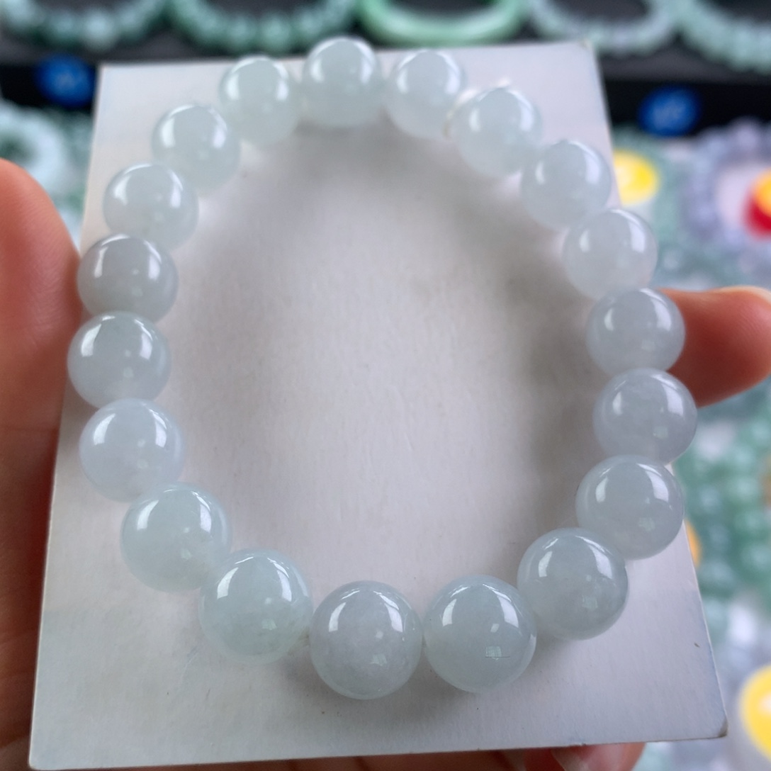 用***5翡翠未镶嵌手链卡10.3