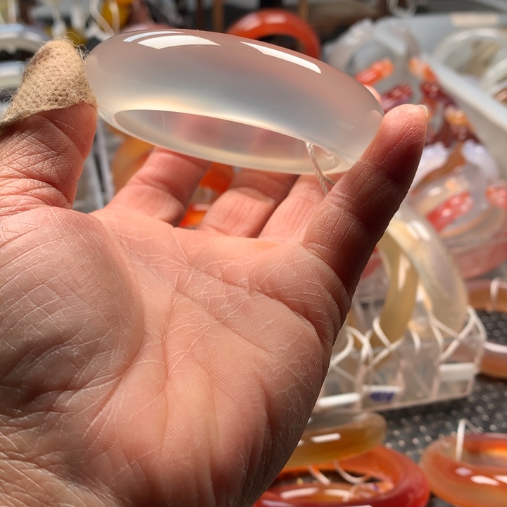 玛瑙/玉髓未镶嵌手镯