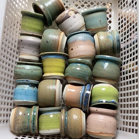 紫砂花盆610微瑕品口径3到4左右