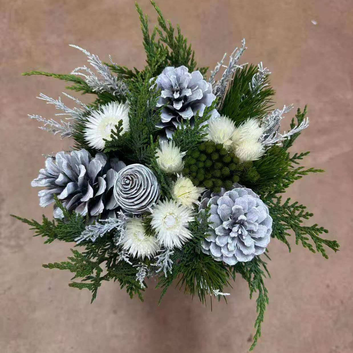 圣诞花束高端小众花材可做干花室内观赏