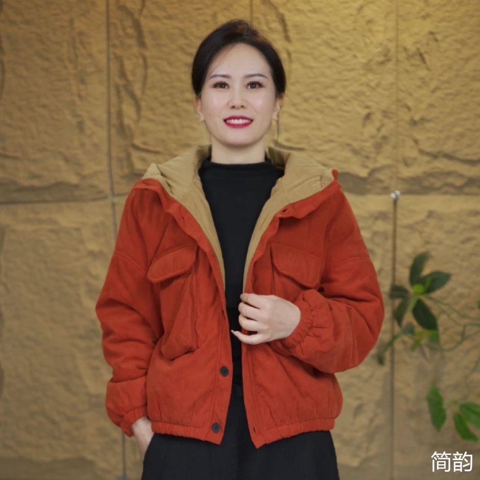 2025冬季新款时尚休闲百搭洋气加厚加绒撞色宽松保暖连帽棉服