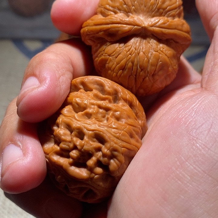 A***东文玩核桃吊坠核桃