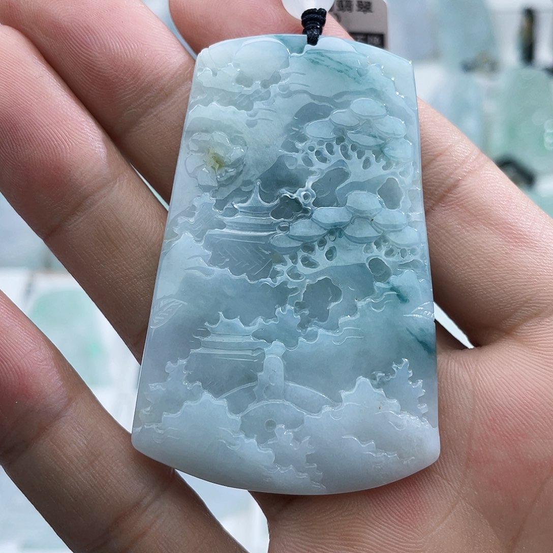 颈饰未镶嵌翡翠翡翠