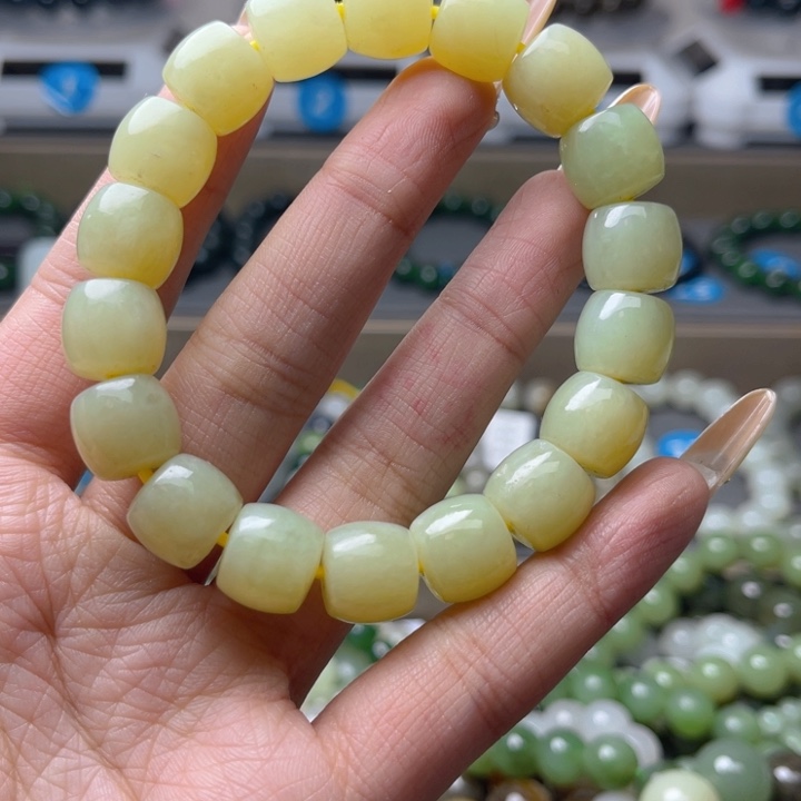 和田玉手串未镶嵌