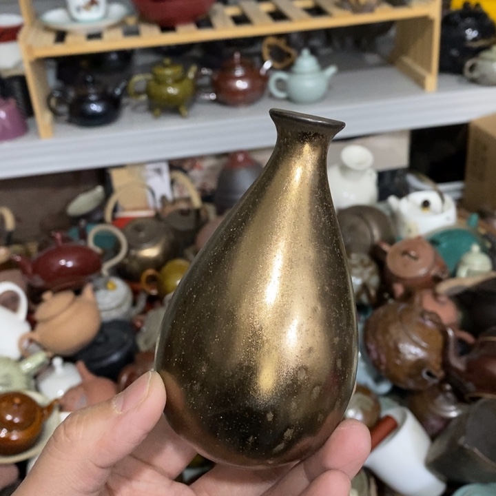 陶瓷艺术品及陶瓷壶