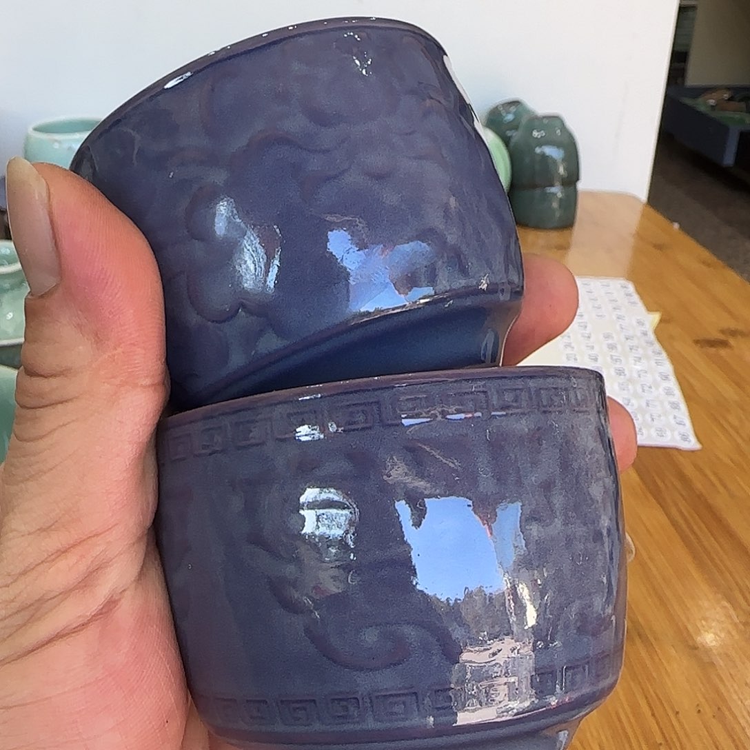 龙泉敬悦青瓷品茗杯微暇
