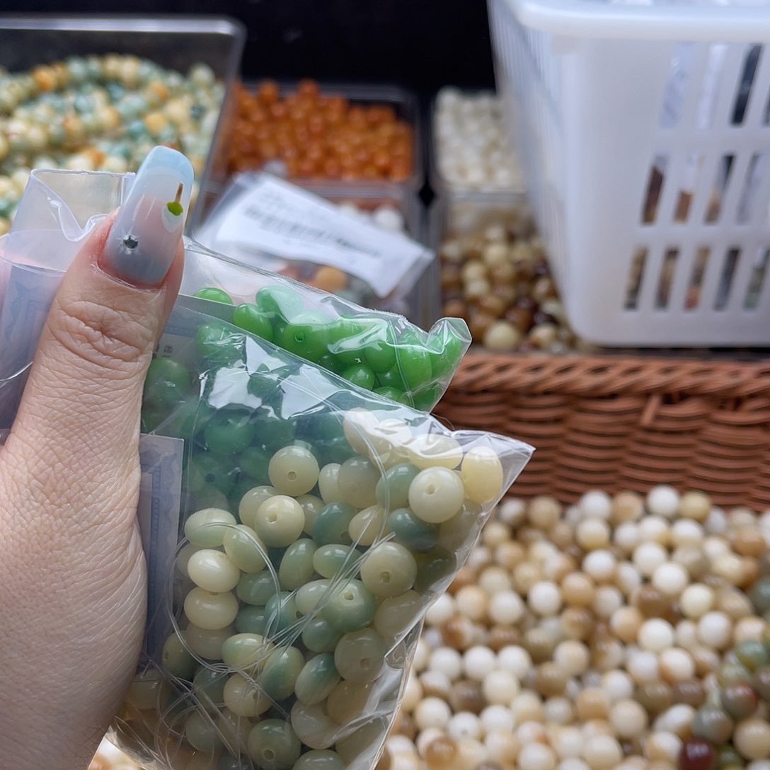 白玉菩提吊坠z瑕9mm/150颗