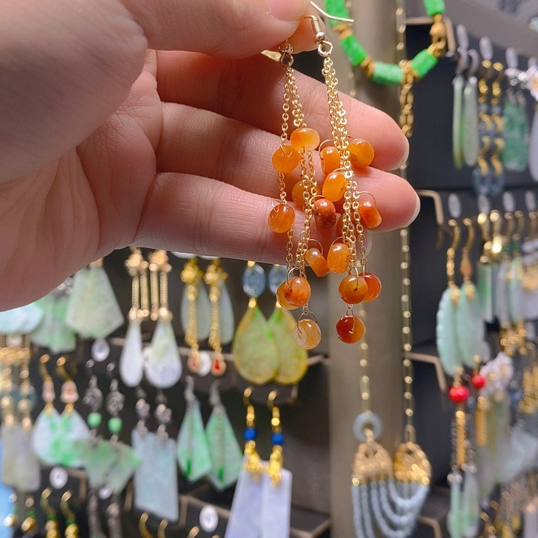 未镶嵌翡翠耳饰翡翠