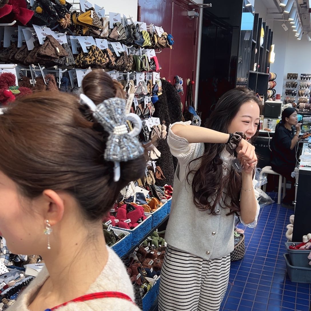布艺铁合金大抓哦