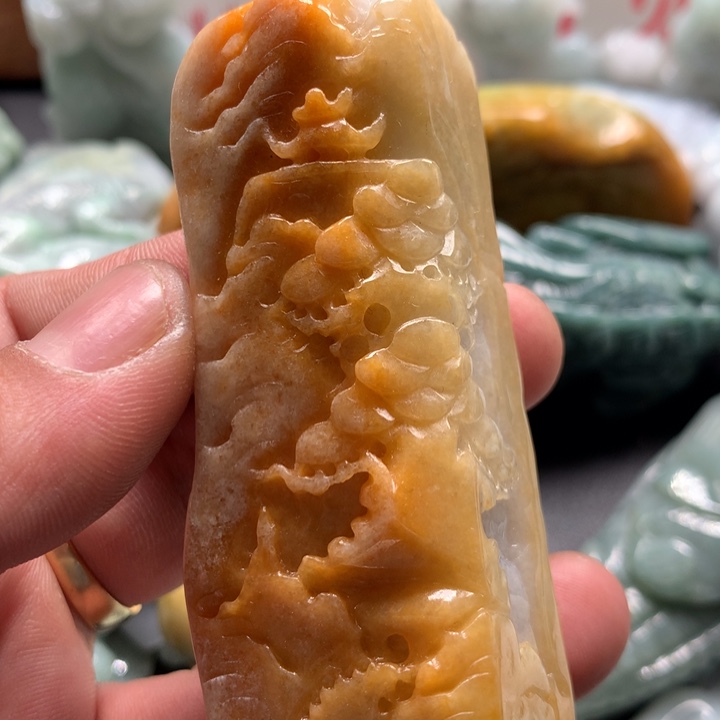 翡翠未镶嵌颈饰保真天然a货翡翠