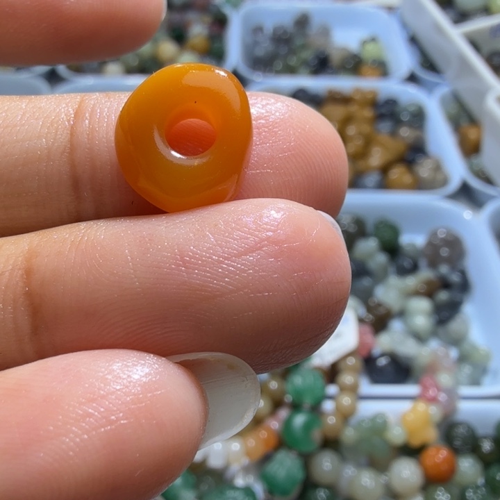 未镶嵌和田玉珠宝半成品