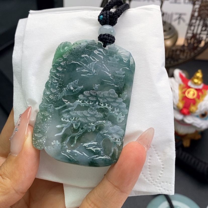 【闪购商品】颈饰未镶嵌翡翠陈****翡翠