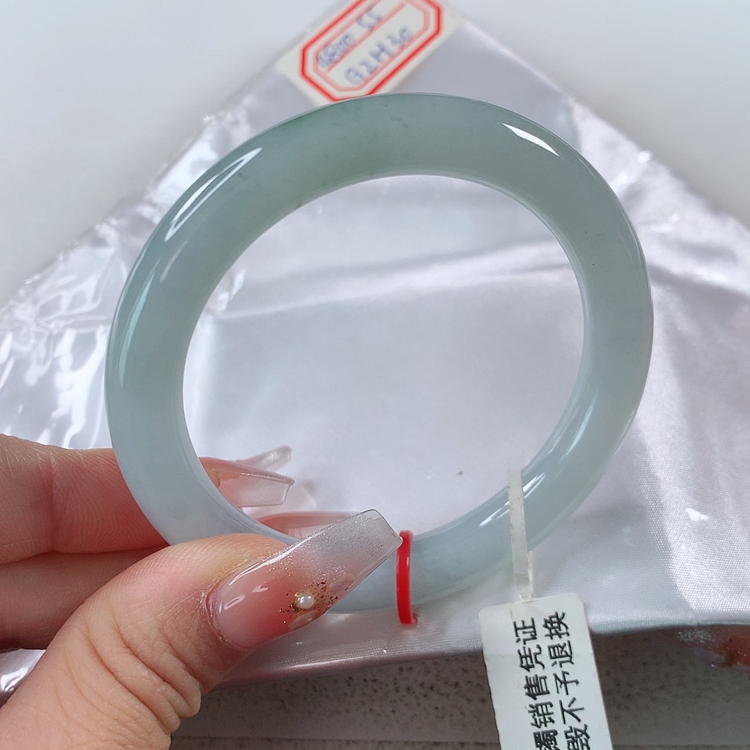 翡翠手镯未镶嵌霖****～ 圆条