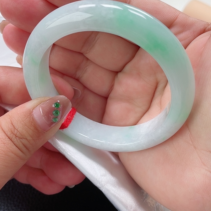 翡翠手镯未镶嵌缅甸翡翠手镯56圈