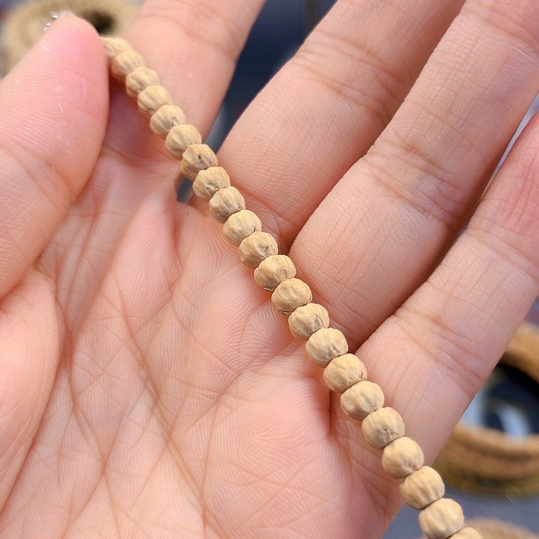 陕***潇柏香籽/百香籽吊坠