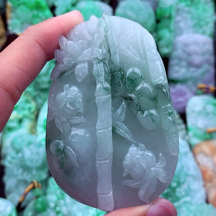 翡翠未镶嵌吊坠(不含链)