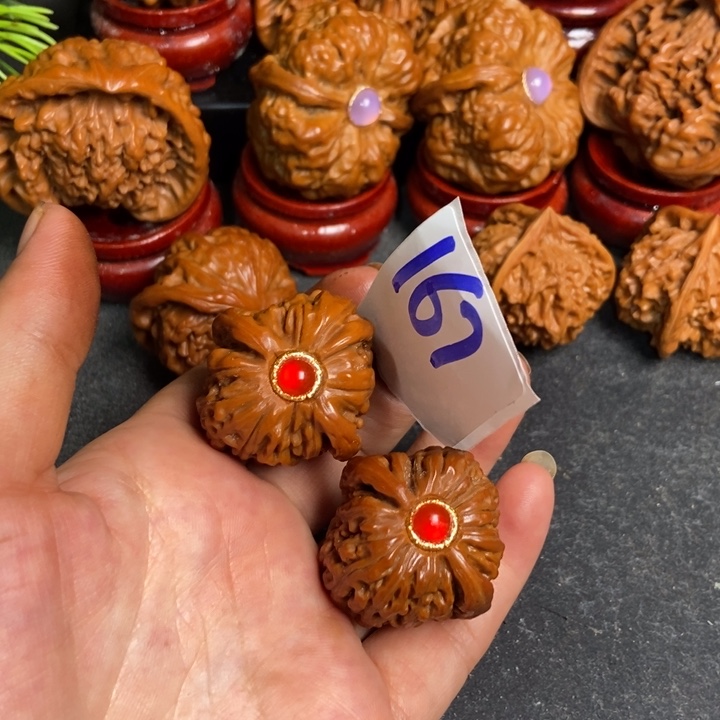 把件文玩核桃楼下167