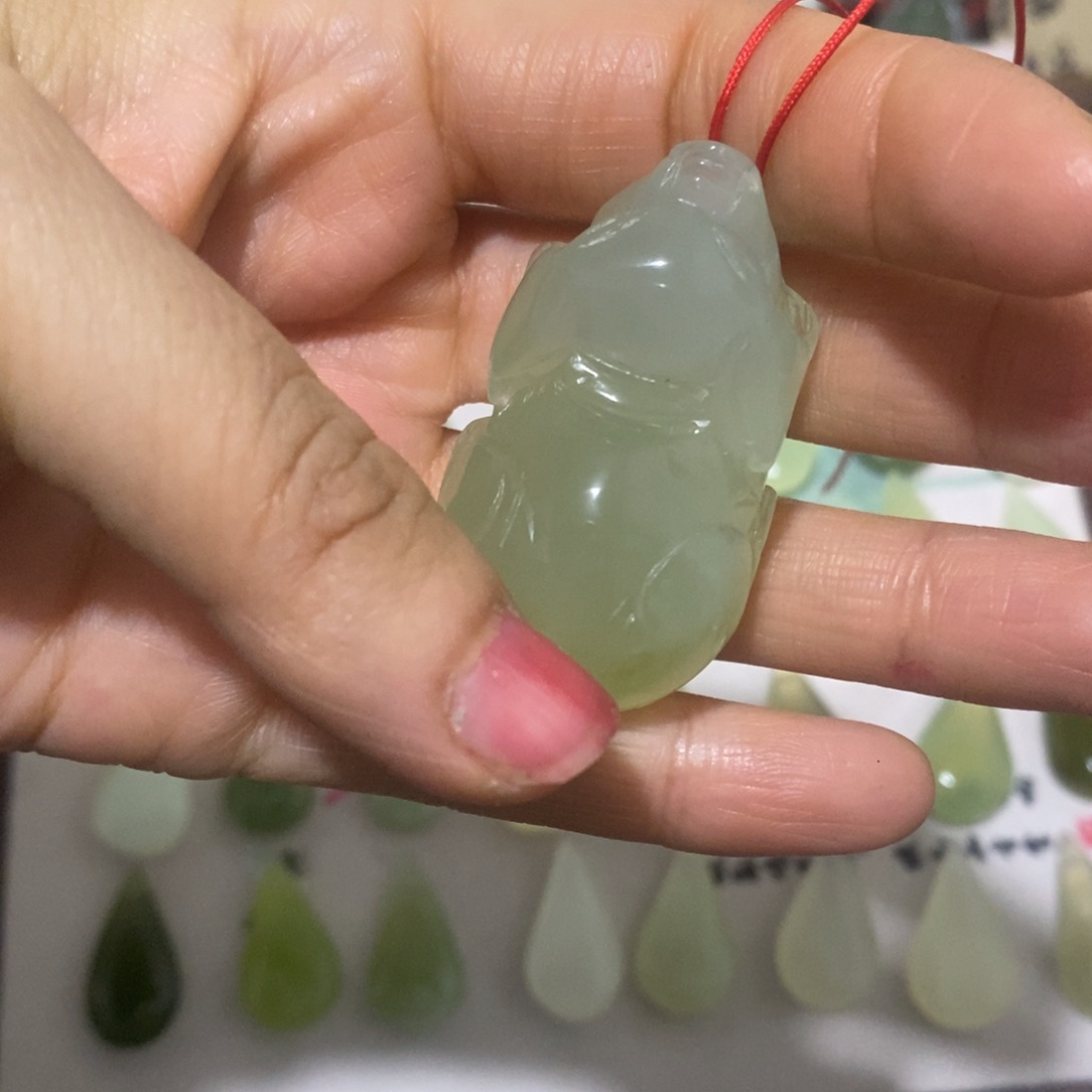 蛇纹石玉未镶嵌天然岫玉
