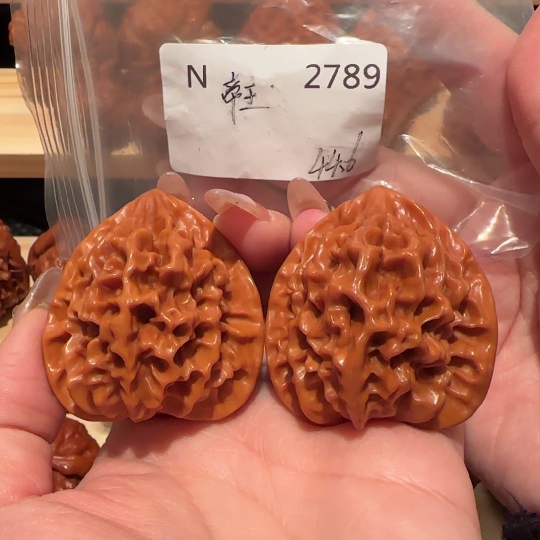 飞***9文玩核桃吊坠帝王44精品