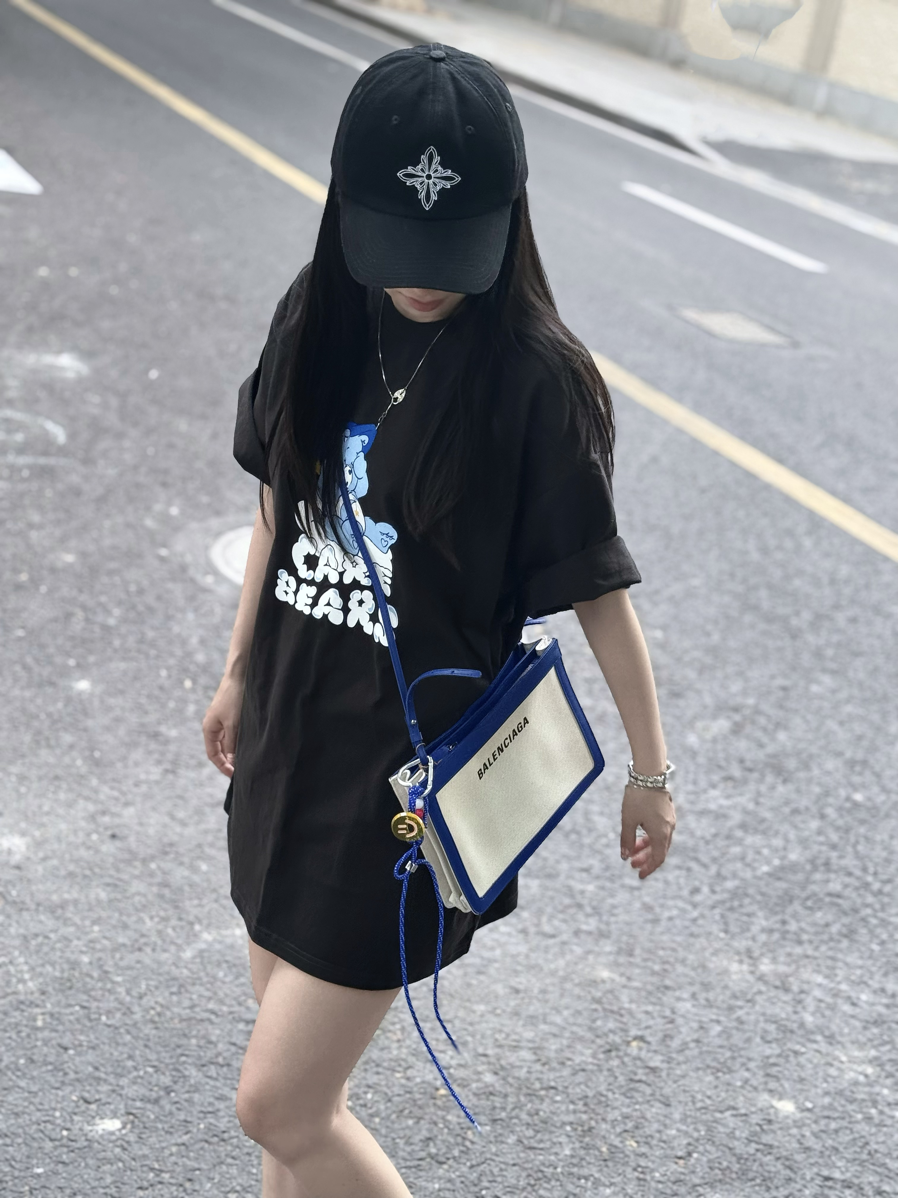 95新 Balenciaga/巴黎世家 巴黎世家 怪怪 蓝白信封斜挎包