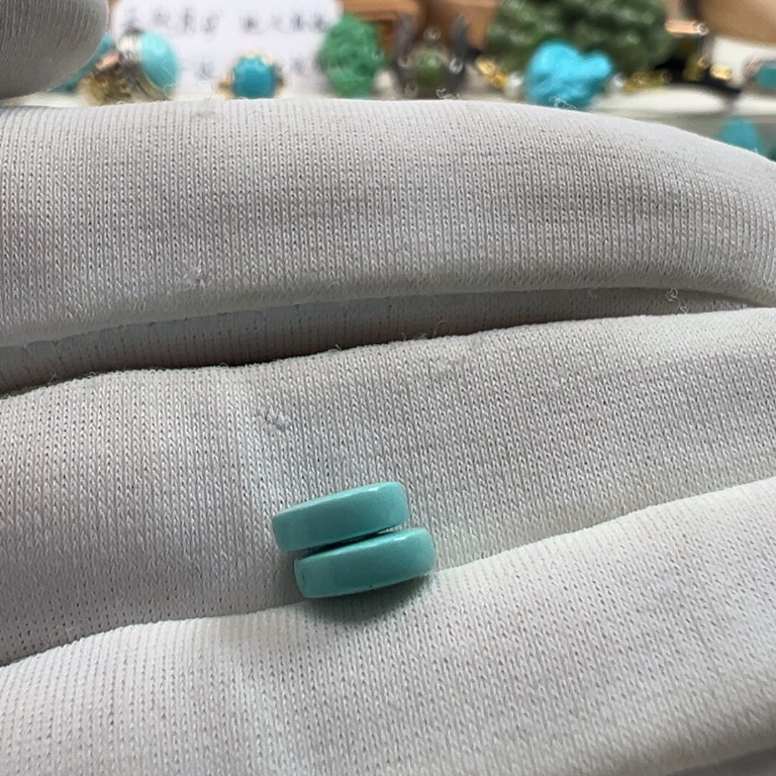 六***四绿松石未镶嵌珠宝奇石