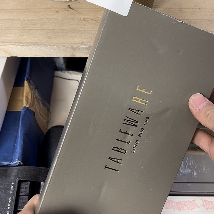 B***e你在干嘛呢我在洗衣服